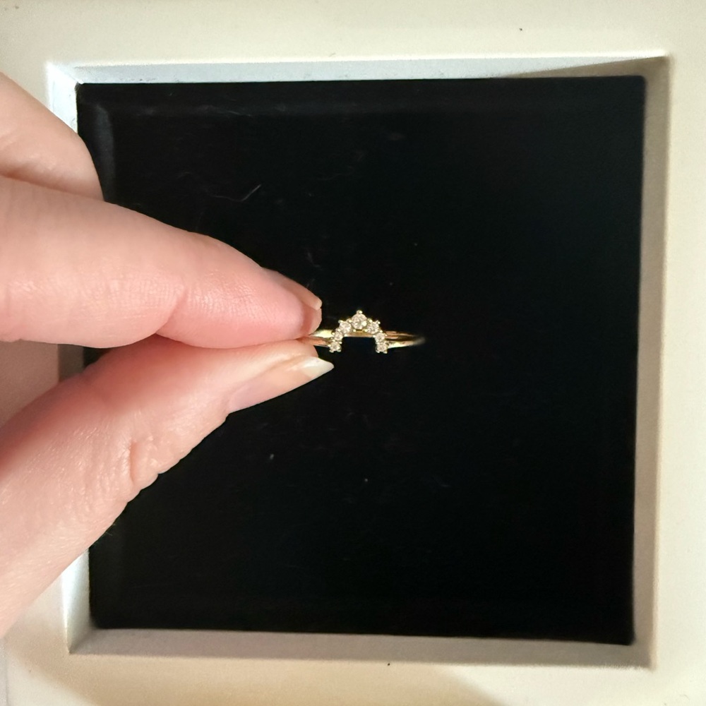 Leah Alexandra Ring